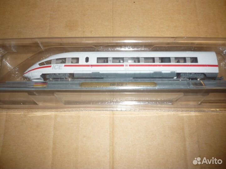 Локомотивы и вагоны в масштабе N1/160