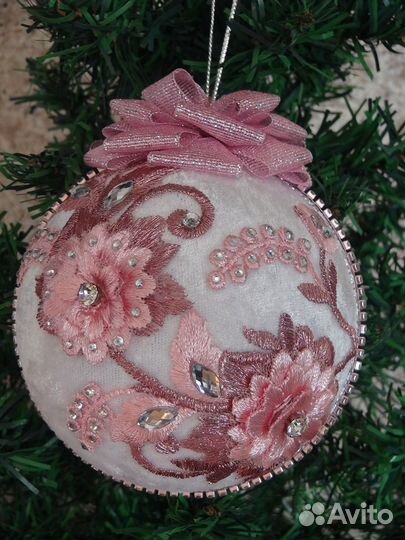 Шар на елку розово-лиловый