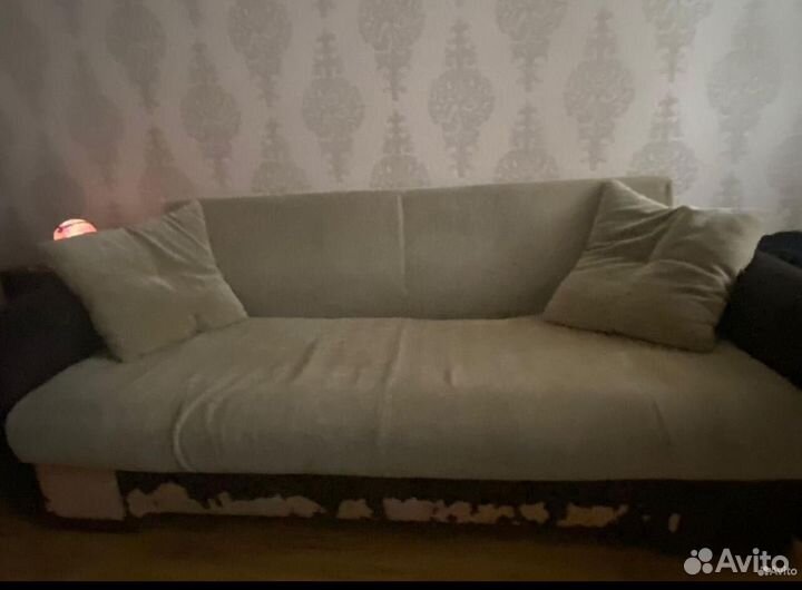 Диван б/у бесплатно