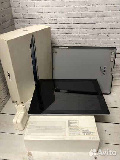 Планшет Apple iPad 4 16GB A1460