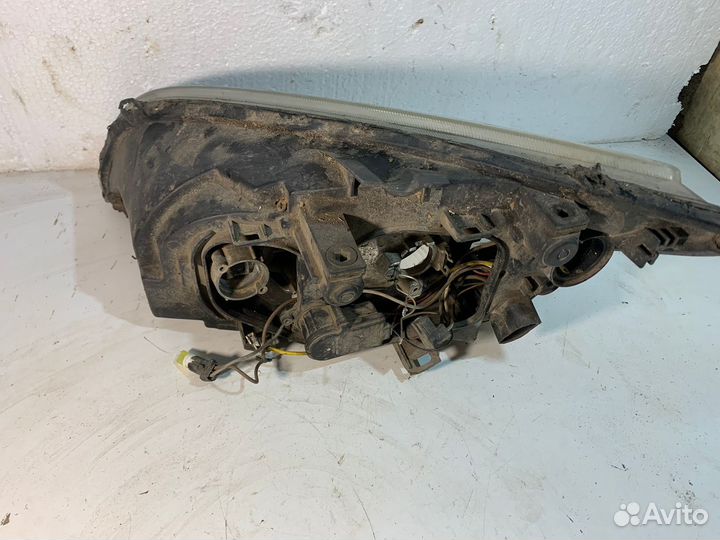 Фара передняя правая форд фокус 2