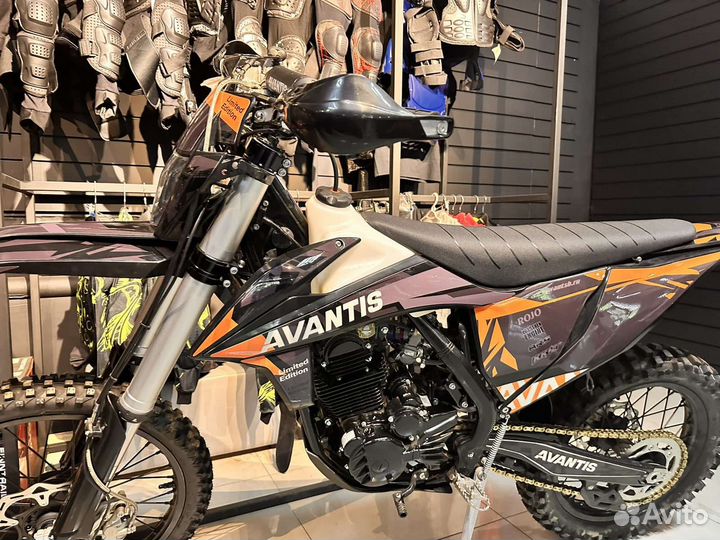 Мотоцикл avantis enduro 250 carb exclusive