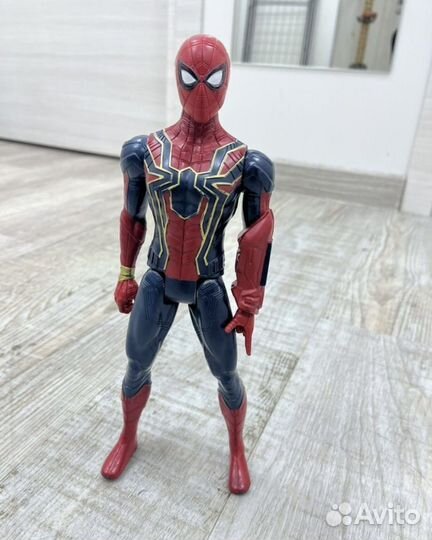 Серия игрушек marvel