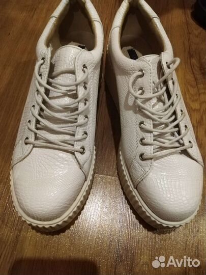 Ботинки, кеды, туфли женские 39 размер lost ink