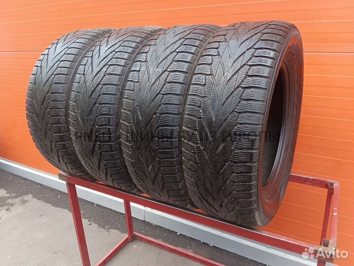 Nokian Tyres Hakkapeliitta R SUV 265/60 R18 112R