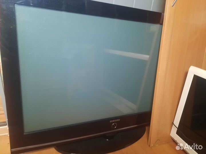 Телевизор бу на запчасти