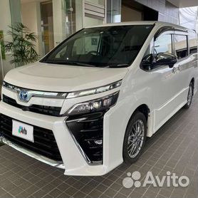 Toyota Voxy 2.0 CVT, 2021, 12 000 км