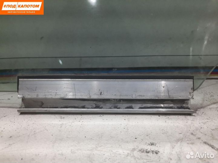 Стекло двери задней правой Opel Astra H 5161462