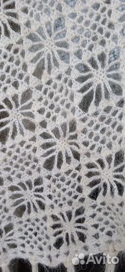 Шаль. Пух натуральный. Ручная работа