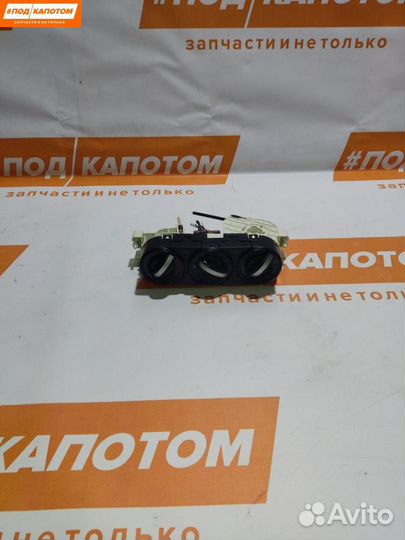 Блок управления печки/климат-контроля Nissan T31