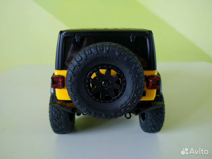 Радиоуправляемая модель Jeep Wrangler 1/24