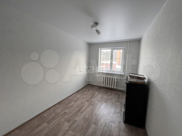 2-к. квартира, 42,7 м², 2/5 эт.