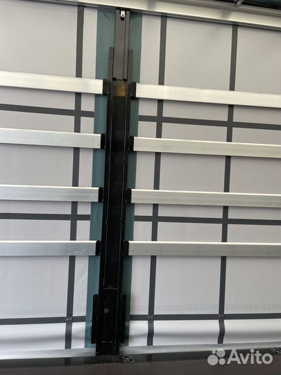 Полуприцеп шторный Krone Profi Liner, 2023