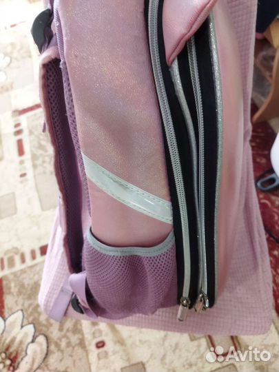 Портфель школьный для девочки