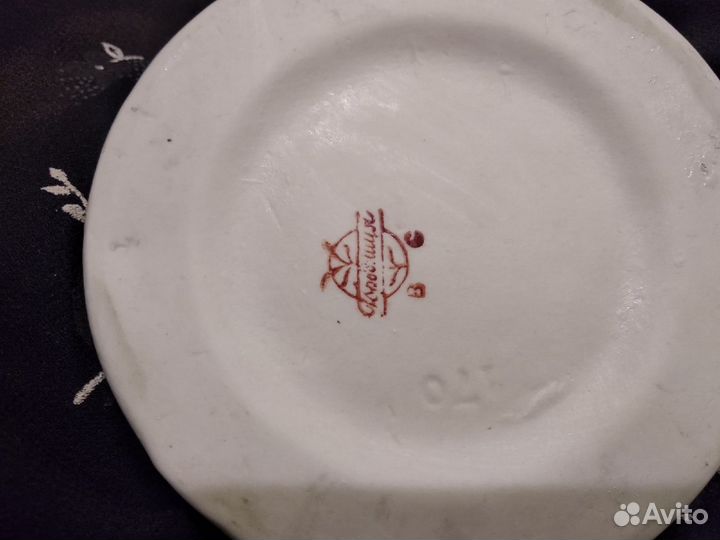 Фарфоровая статуэтка, штоф 