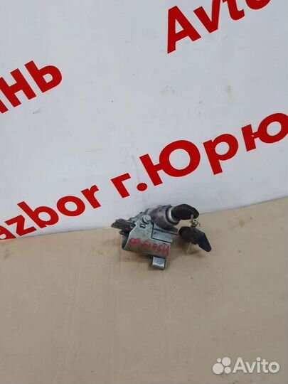 Замок зажигания Ford Fiesta mk5 2 ключа