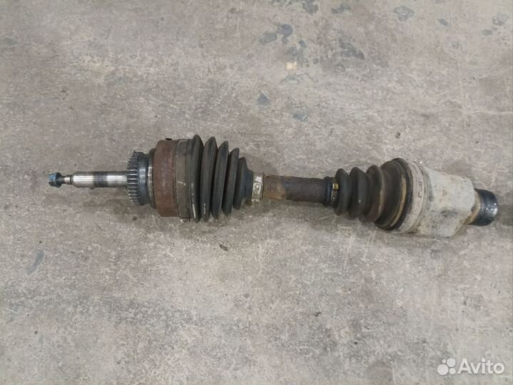 Привод передний SsangYong Kyron 05-14г