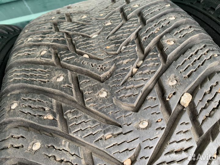 Nokian Tyres Hakkapeliitta 8 235/55 R17 103T