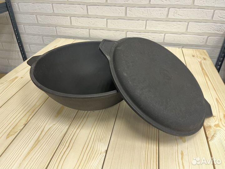 Казан чугунный Manoli 6 л с крышкой