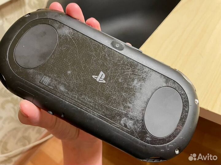 Sony Playstation Vita slim