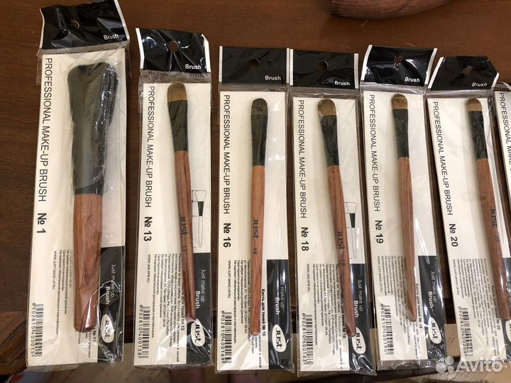 Кисти для макияжа Jast новые