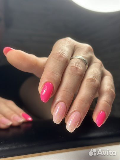 Маникюр с покрытием гель-лаком
