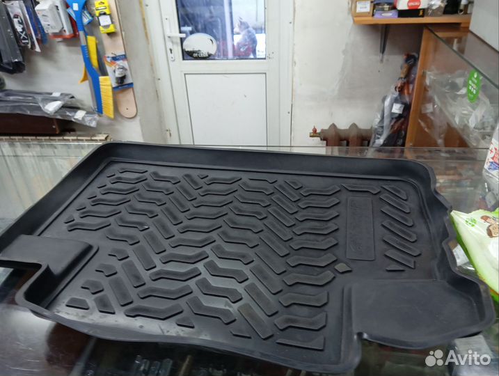 Ковры салона тойота wich