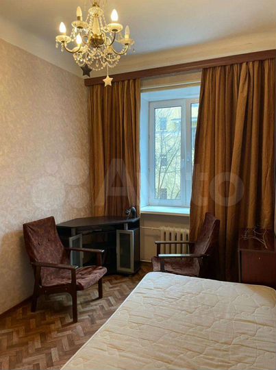 Комната 13 м² в 4-к., 3/5 эт.