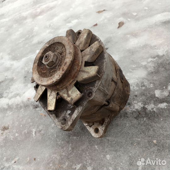 Генератор автомобильный