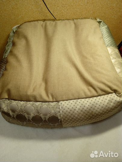 Лежанка для животных большая