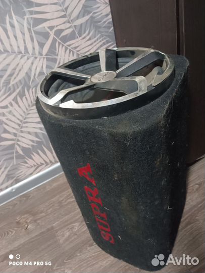 Сабвуфер и усилитель в автомобиль