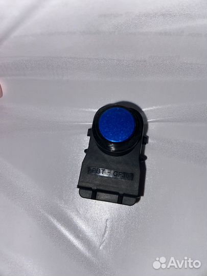 Датчик парктроника на Kia Rio 4