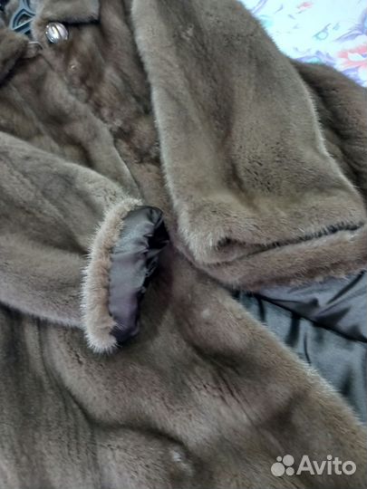 Шуба норковая 52 размер, цвет орех