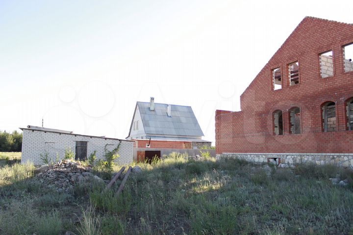 Дом 420 м² на участке 9 сот.