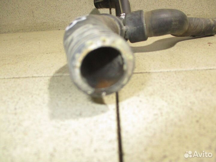 Патрубок отопителя Ford Explorer 5 (U502)