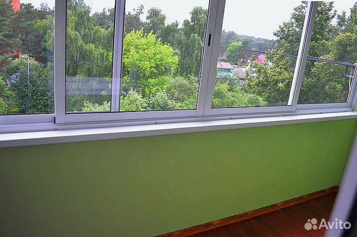 Остекление балконов под ключ