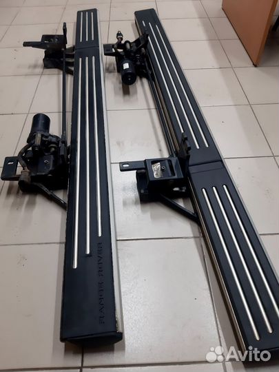 Выдвижные электро пороги Land rover