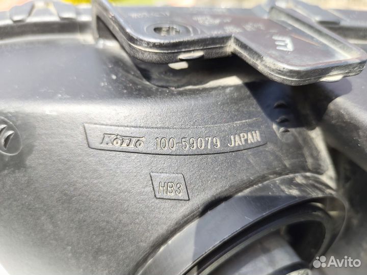 Фара правая, Suzuki grand vitara 2005-2008г