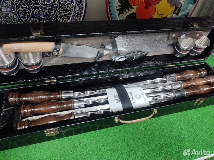 Шампура подарочные в кейсе