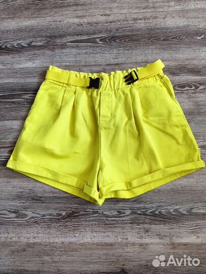 Шорты женские с ремнем