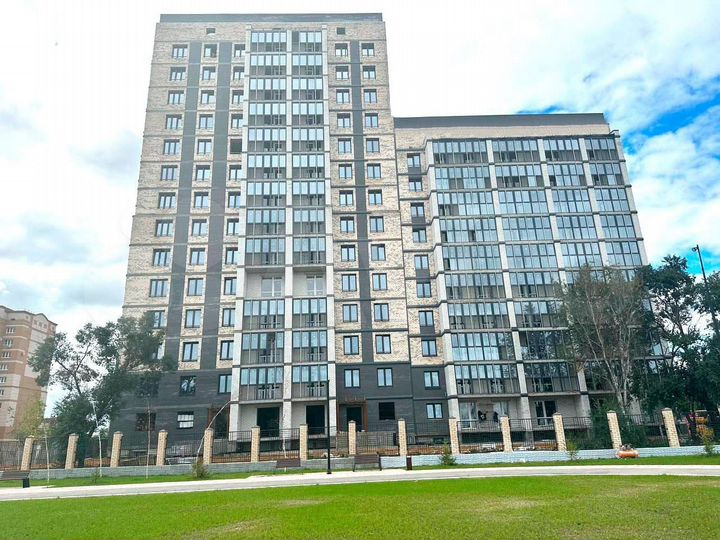 2-к. квартира, 65 м², 3/14 эт.