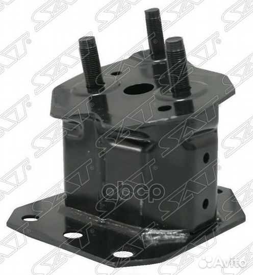 Кронштейн усилителя бампера Toyota Land Cruiser