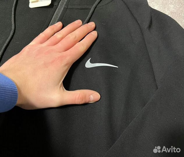 Спортивные костюмы Nike