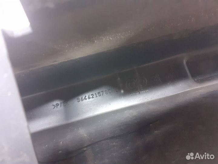 Усилитель переднего бампера Citroen C4