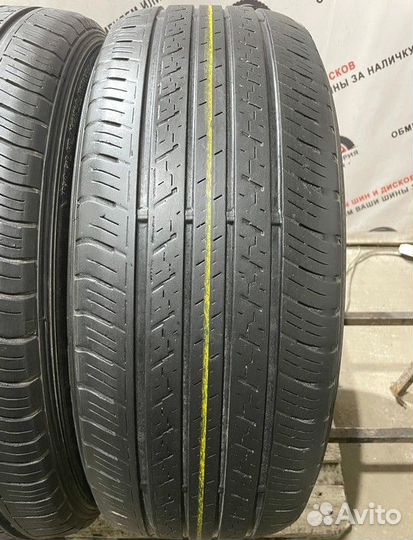 Dunlop Grandtrek ST30 235/55 R18 98P