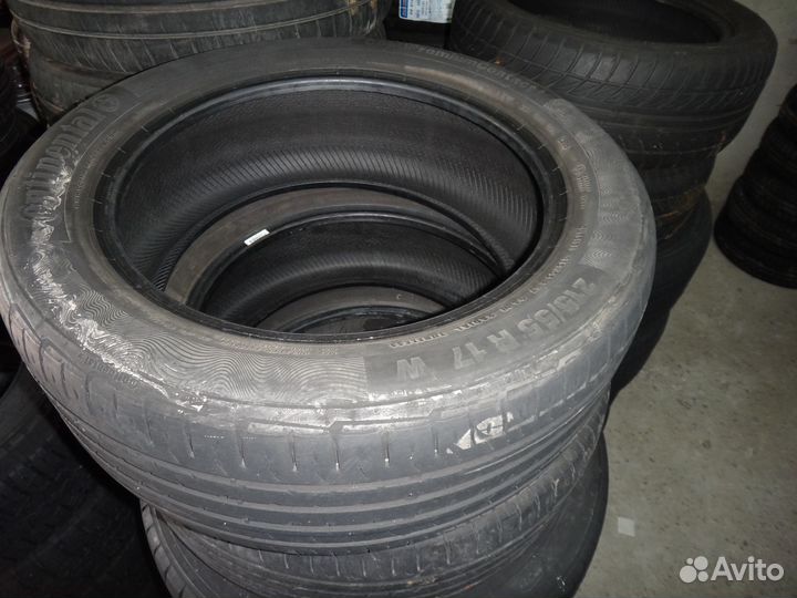 Continental ContiPremiumContact 5 215/55 R17 94W