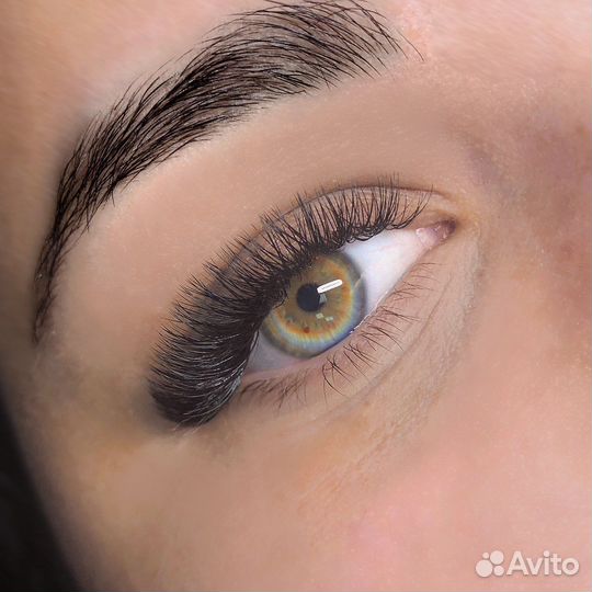 Наращивание ресниц на Ленина