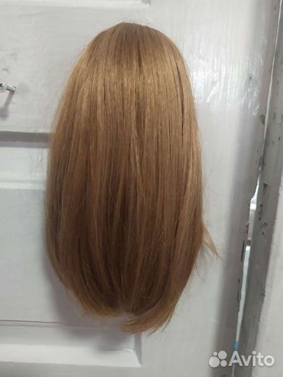 Хвост на заколке