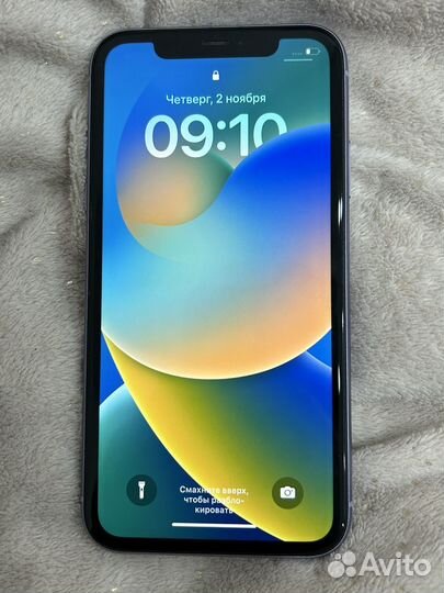 iPhone 11, 64 ГБ