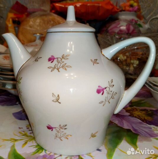 Чайник лфз старинный